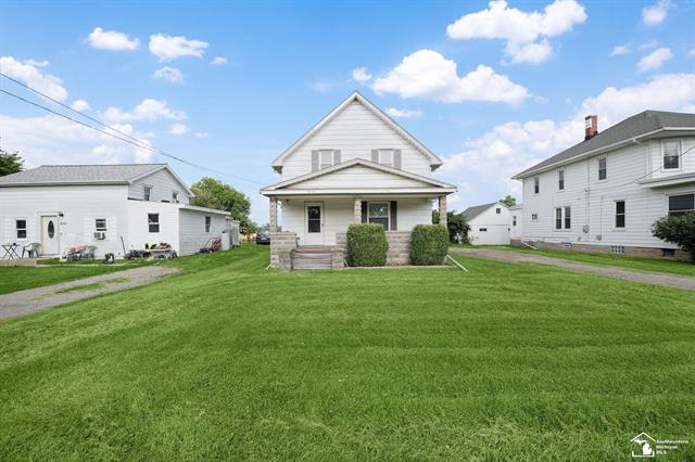 front view picture of 9731 S Dixie Highway, Erie, MI. 48133