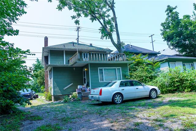 front view picture of 1019 S Pennsylvania Avenue, Lansing, MI. 48912