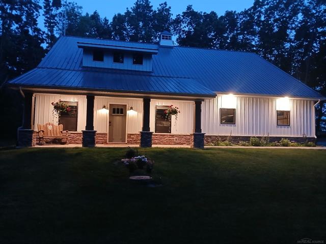 front view picture of 6706 E Price Road, Saint Johns, MI. 48879