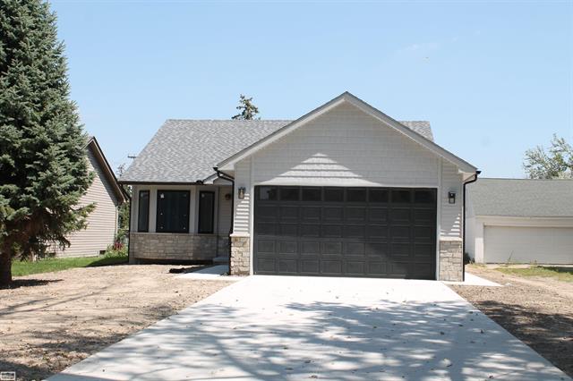 front view picture of 23439 Donaldson Street, Clinton Township, MI. 48036
