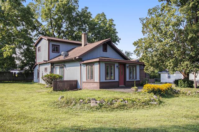 front view picture of 144 Mccormick Street, Battle Creek, MI. 49014