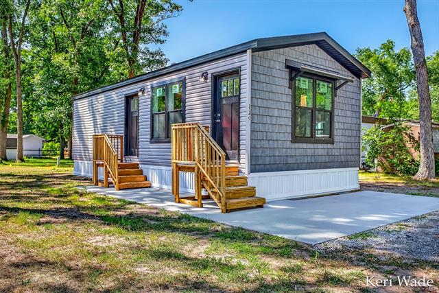 front view picture of 2340 Beech Lane, Twin Lake, MI. 49457
