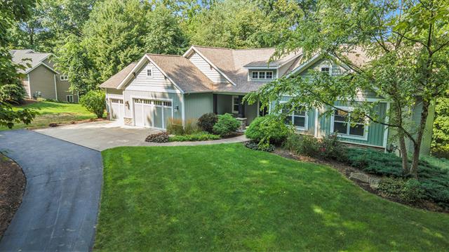 front view picture of 6722 Red Tail Ridge, Belmont, MI. 49306