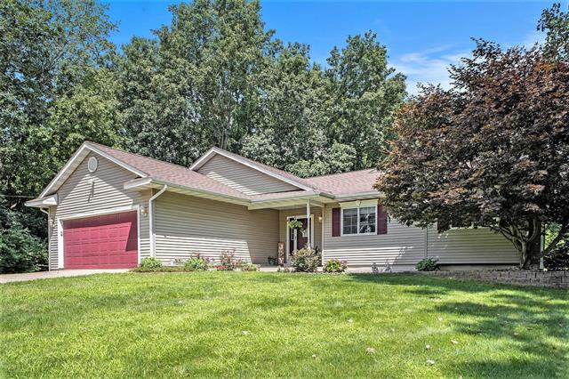 front view picture of 3643 Carrington Drive, Jackson, MI. 49202