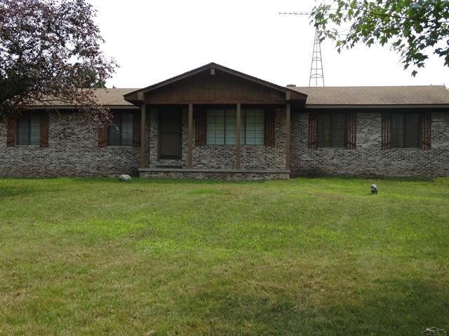 front view picture of 1467 Gerald Miller Road, West Branch, MI. 48661