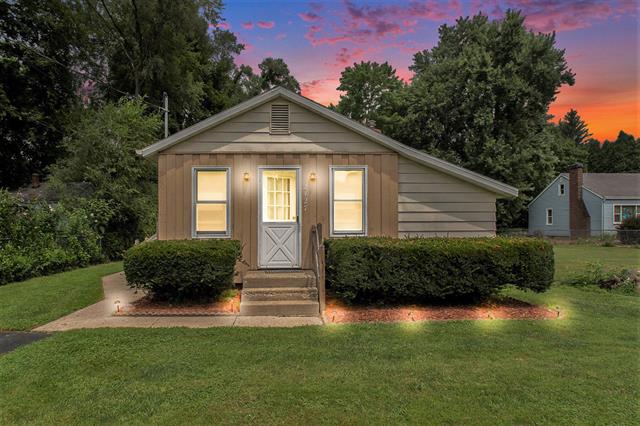 front view picture of 2427 Yankee Street, Niles, MI. 49120