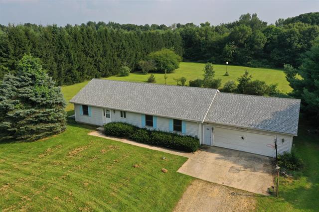 front view picture of 13064 H Drive N, Battle Creek, MI. 49014