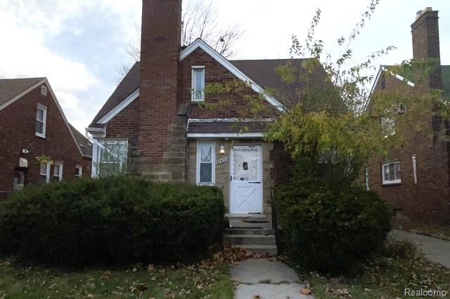 front view picture of 18499 Robson Street, Detroit, MI. 48235