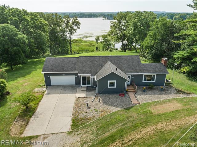 front view picture of 15451 Whitaker Road, Linden, MI. 48451