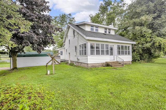 front view picture of 2901 E South Street, Jackson, MI. 49201