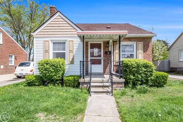 front view picture of 215 Linden Rd, Pontiac, MI. 48341