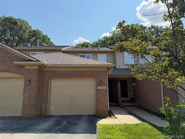 front view picture of 9066 Newport Way, Livonia, MI. 48150
