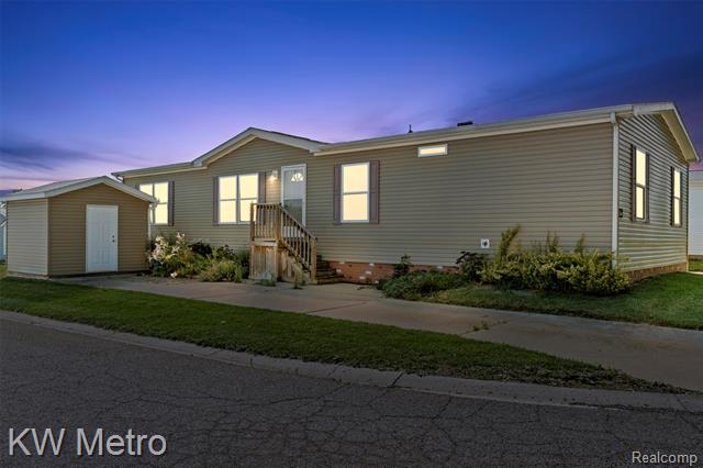 front view picture of 3544 Midsummer Lane, Northville, MI. 48167