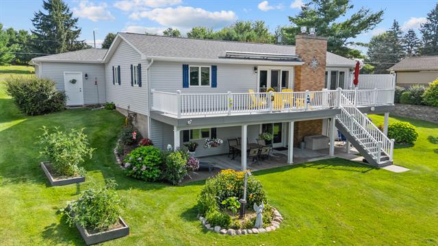 front view picture of 4229 Kim Drive, Hillsdale, MI. 49242
