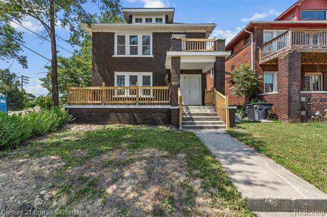 front view picture of 1734 Calvert Street, Detroit, MI. 48206