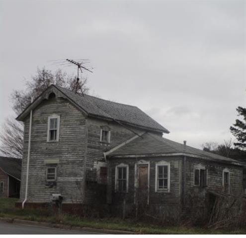 front view picture of 128 N Marshall Street, Burlington, MI. 49029
