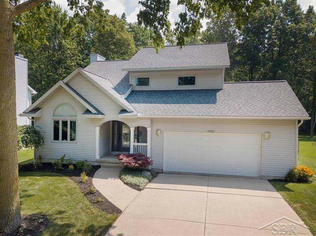 front view picture of 3804 Collingwood Street, Midland, MI. 48642