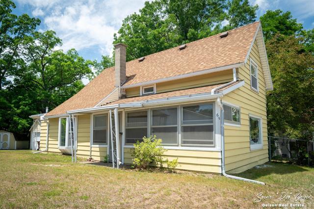 front view picture of 2870 W Long Lake Road, Orleans, MI. 48865