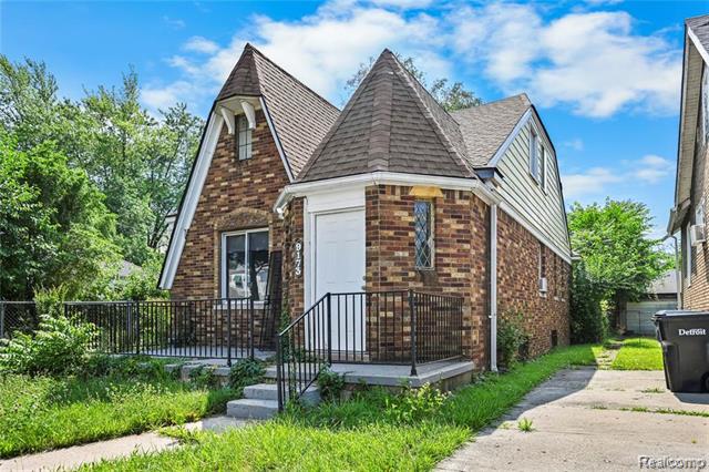 front view picture of 9173 Appoline Street, Detroit, MI. 48228