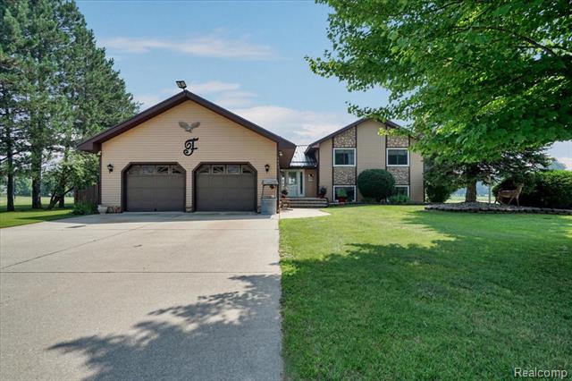 front view picture of 4691 Franklin Street, Ubly, MI. 48475