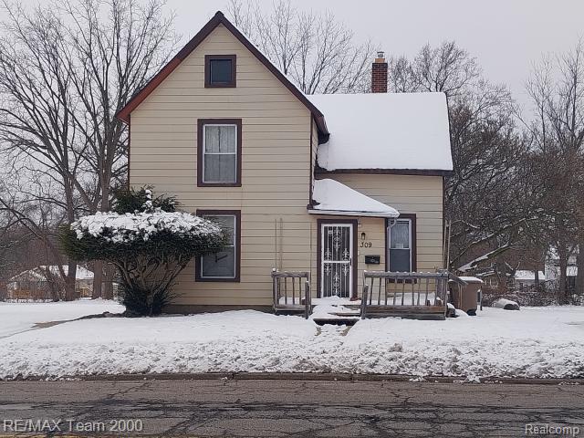 front view picture of 309 E Pike St, Pontiac, MI. 48342