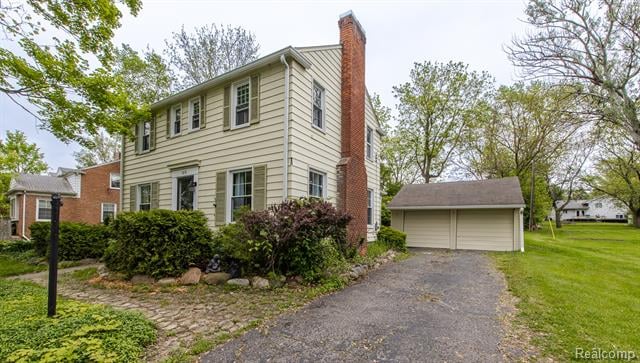front view picture of 3070 Old Orchard Dr, Waterford, MI. 48328