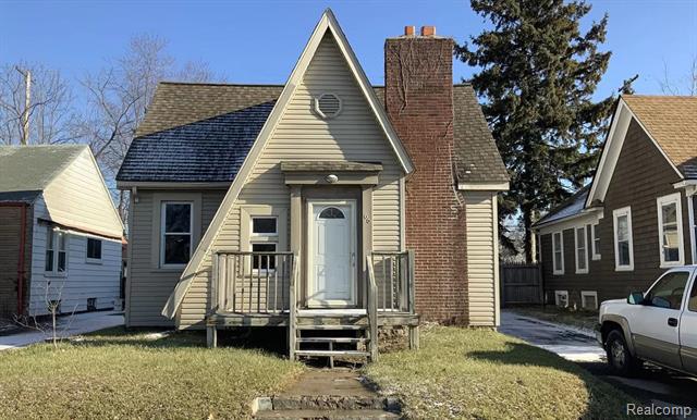 front view picture of 66 N Telegraph Rd, Pontiac, MI. 48341