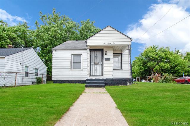 front view picture of 291 Michigan Ave, Pontiac, MI. 48342
