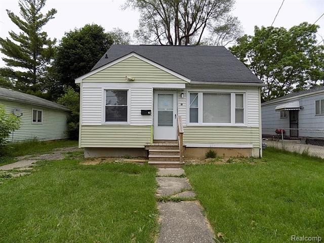 front view picture of 92 Court St, Pontiac, MI. 48342
