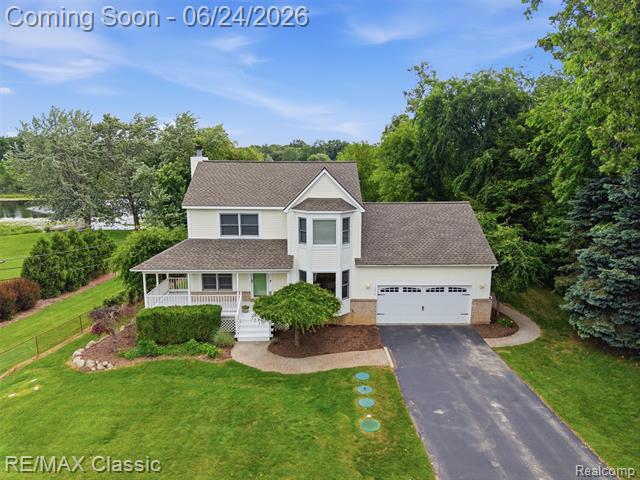 front view picture of 1078 Lake Lane Dr, White Lake, MI. 48386