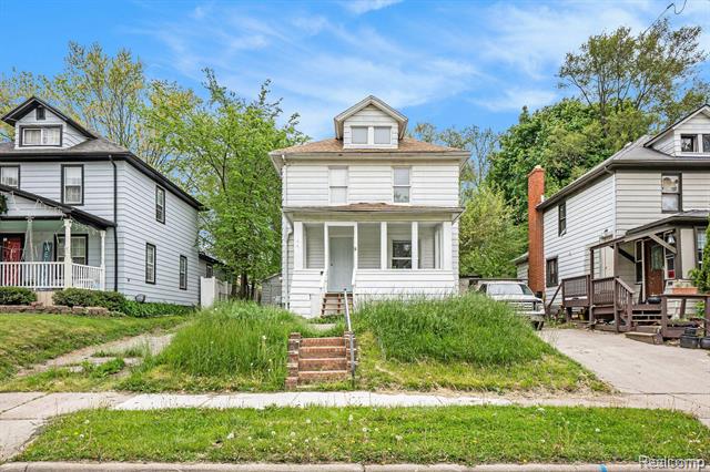 front view picture of 54 Hudson Ave, Pontiac, MI. 48342
