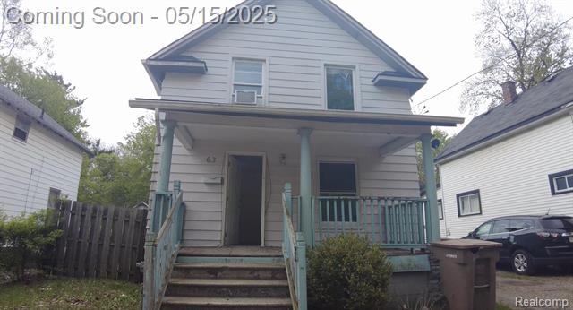 front view picture of 63 Hamilton St, Pontiac, MI. 48342