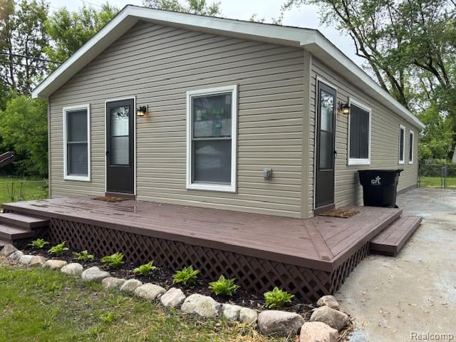 front view picture of 1005 Stanley Ave, Pontiac, MI. 48340