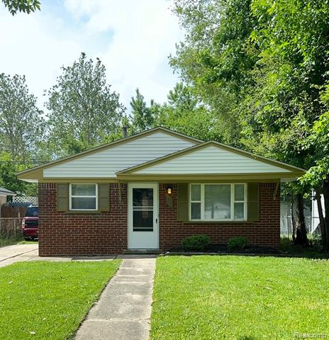 front view picture of 195 W Columbia Ave, Pontiac, MI. 48340