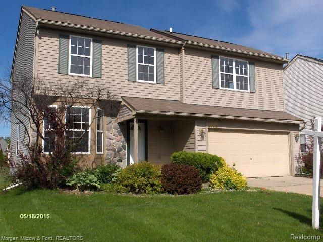 front view picture of 5418 Lockwood Dr, Waterford, MI. 48329