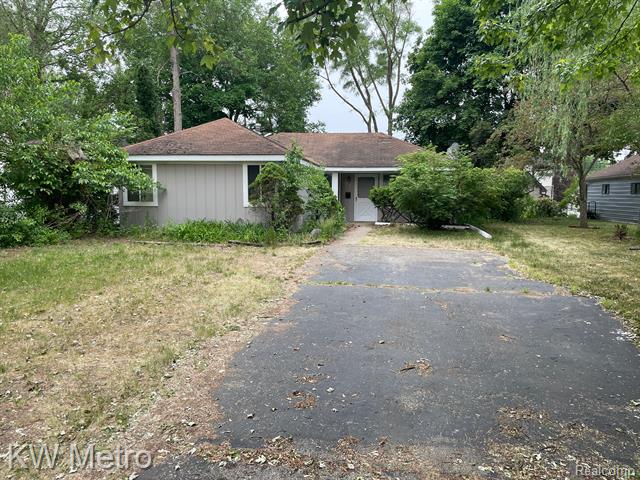 front view picture of 761 Lounsbury Ave, Rochester, MI. 48307