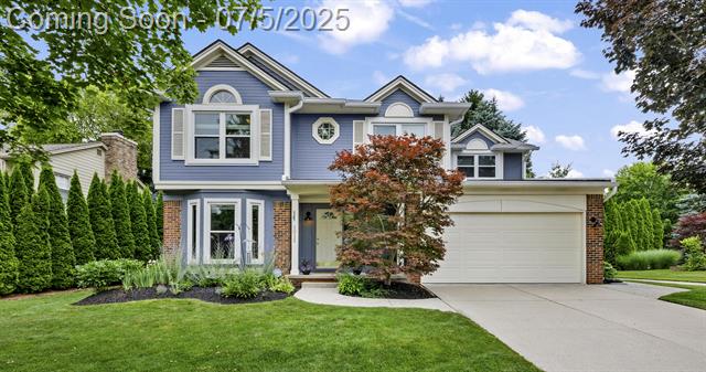 front view picture of 1015 Pointe Place Blvd, Rochester, MI. 48307