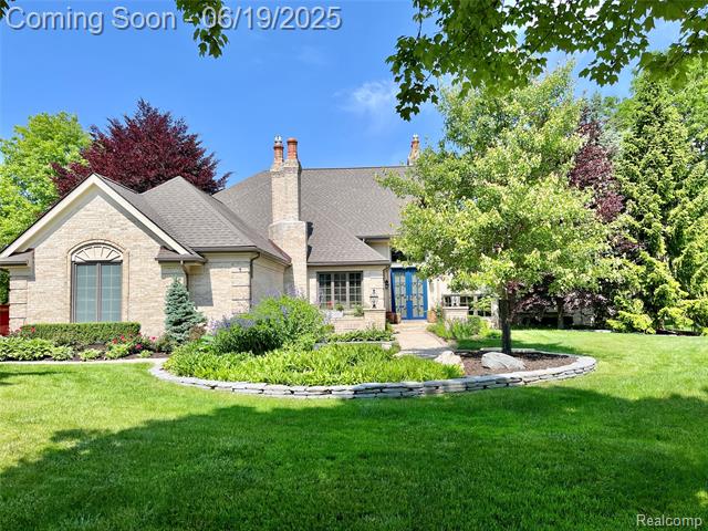 front view picture of 1269 Pebble Pointe Dr, Rochester, MI. 48307