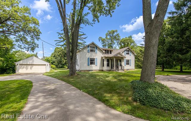 front view picture of 727 Romeo Rd, Rochester, MI. 48307
