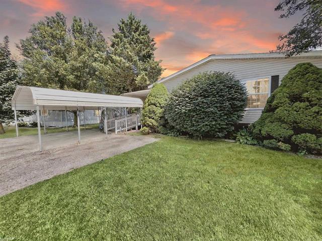 front view picture of 2500 Mann Rd, Clarkston, MI. 48346