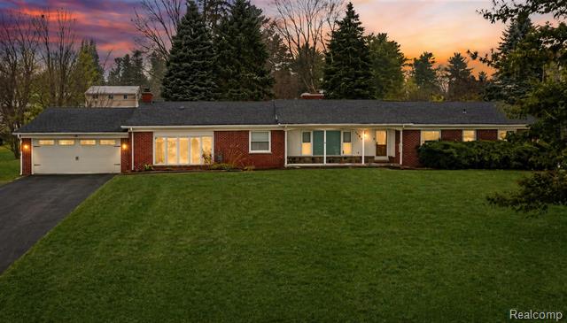 front view picture of 6380 Wellesley Ter, Clarkston, MI. 48346