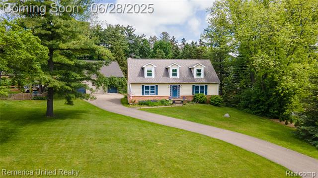 front view picture of 6350 Waterford Hill Ter, Clarkston, MI. 48346