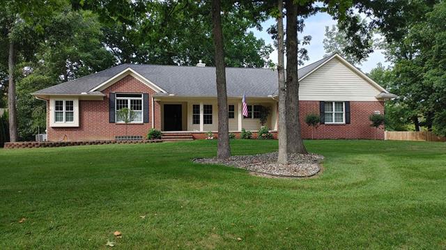 front view picture of 4928 Paula Ave, Clarkston, MI. 48346