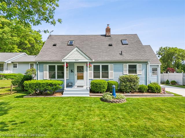 front view picture of 3414 Gregory Rd, Lake Orion, MI. 48359