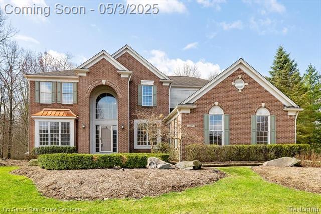 front view picture of 3809 Piedmonte Dr, Rochester, MI. 48306