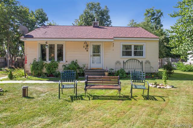 front view picture of 6181 Neilson Rd, Davisburg, MI. 48350