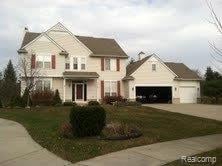 front view picture of 3268 Cranbrook Ct, Lake Orion, MI. 48359