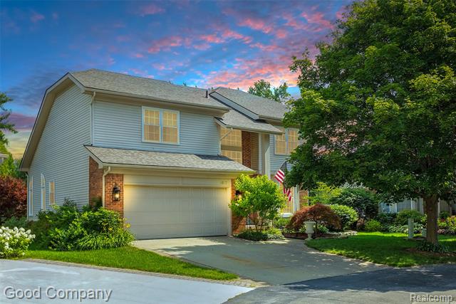 front view picture of 4617 Covington Ct, Rochester, MI. 48306