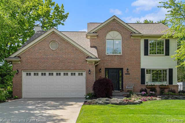 front view picture of 3486 Kossuth Rd, Lake Orion, MI. 48360