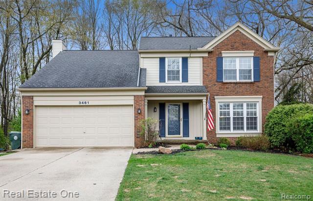 front view picture of 3461 Richards Way, Lake Orion, MI. 48360